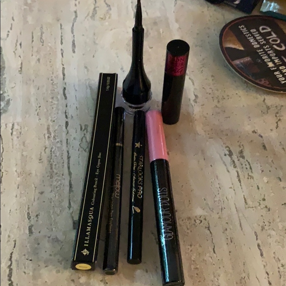 Eyeliner and mascara